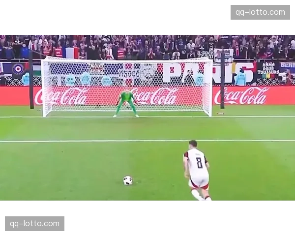 巴黎萨福诺夫完成零封,门将位置完成新老交替